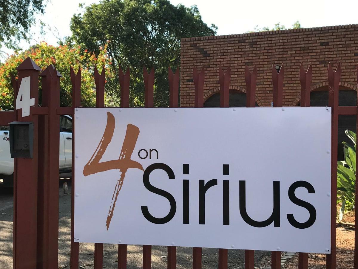 4 On Sirius Ξενοδοχείο Πολοκουάνε Εξωτερικό φωτογραφία